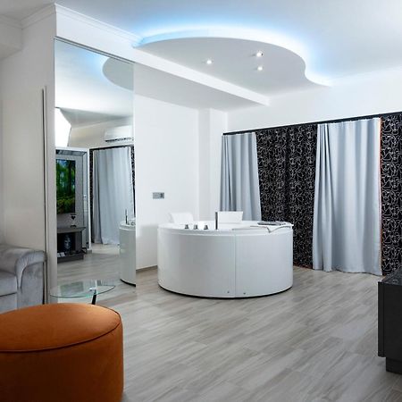 Suite17 - Luxury Guesthouse Giovinazzo Esterno foto